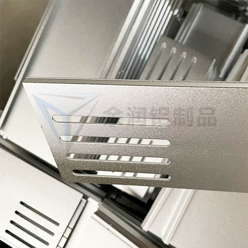 鋁制品噴砂市場：需求增長與技術創新共筑發展新高地